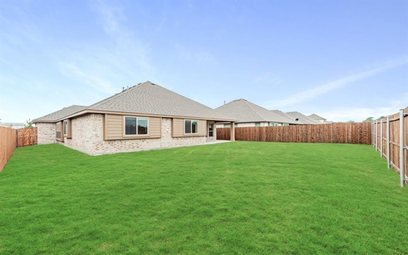221 Sweetwater Drive, Commerce, TX 75428, 4 Habitaciones Habitaciones , ,2 BañosBaños,Residential,En Venta,221 Sweetwater Drive,20569325