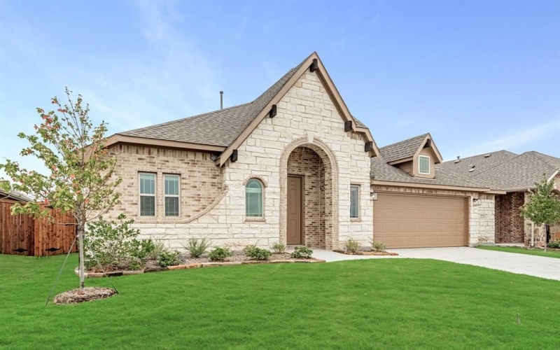 221 Sweetwater Drive, Commerce, TX 75428, 4 Habitaciones Habitaciones , ,2 BañosBaños,Residential,En Venta,221 Sweetwater Drive,20569325
