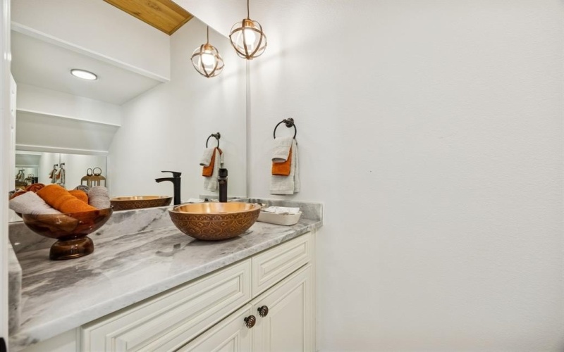 232 Hilltop Drive, Ennis, TX 75119, 3 Habitaciones Habitaciones , ,2 BañosBaños,Residential,En Venta,232 Hilltop Drive,0,21174964