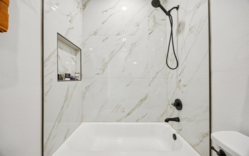 232 Hilltop Drive, Ennis, TX 75119, 3 Habitaciones Habitaciones , ,2 BañosBaños,Residential,En Venta,232 Hilltop Drive,0,21174964