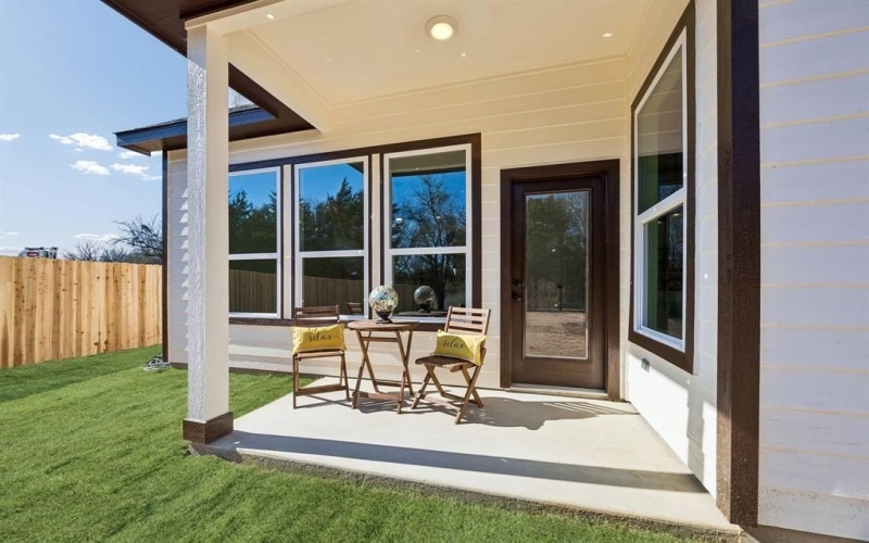 232 Hilltop Drive, Ennis, TX 75119, 3 Habitaciones Habitaciones , ,2 BañosBaños,Residential,En Venta,232 Hilltop Drive,0,21174964