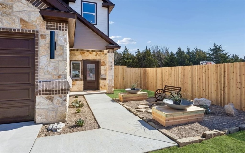 232 Hilltop Drive, Ennis, TX 75119, 3 Habitaciones Habitaciones , ,2 BañosBaños,Residential,En Venta,232 Hilltop Drive,0,21174964