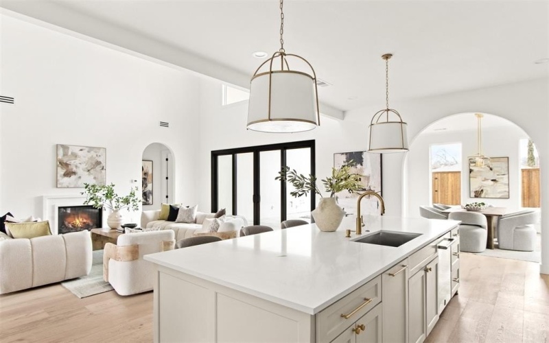 3813 Durango Drive, Dallas, TX 75220, 5 Bedrooms Bedrooms, ,6 BathroomsBathrooms,Residential,For Sale,3813 Durango Drive,0,21175182