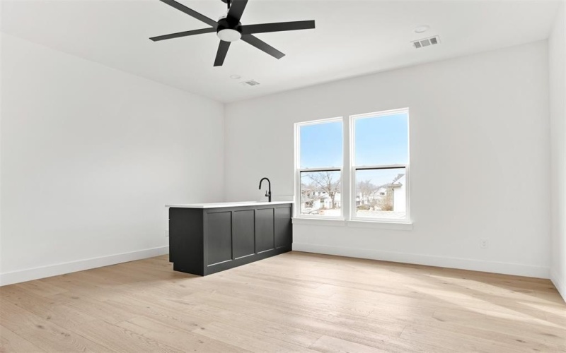 3813 Durango Drive, Dallas, TX 75220, 5 Bedrooms Bedrooms, ,6 BathroomsBathrooms,Residential,For Sale,3813 Durango Drive,0,21175182