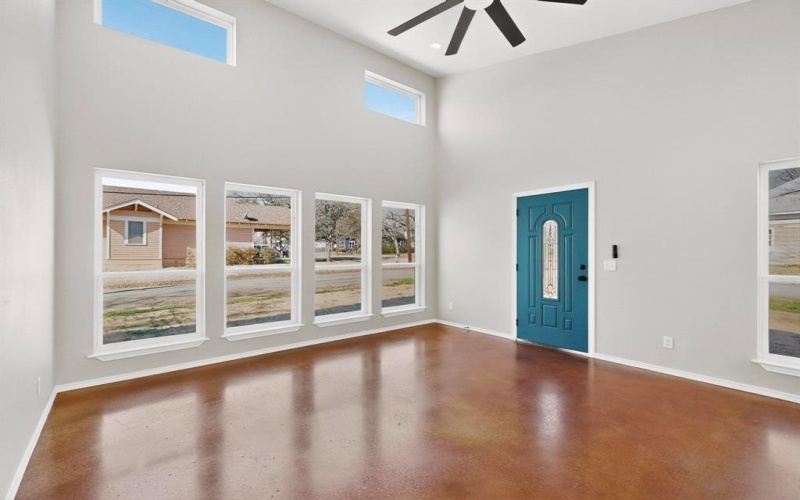 1471 W Kaufman Street, Paris, TX 75460, 3 Bedrooms Bedrooms, ,2 BathroomsBathrooms,Residential,For Sale,1471 W Kaufman Street,0,21175683