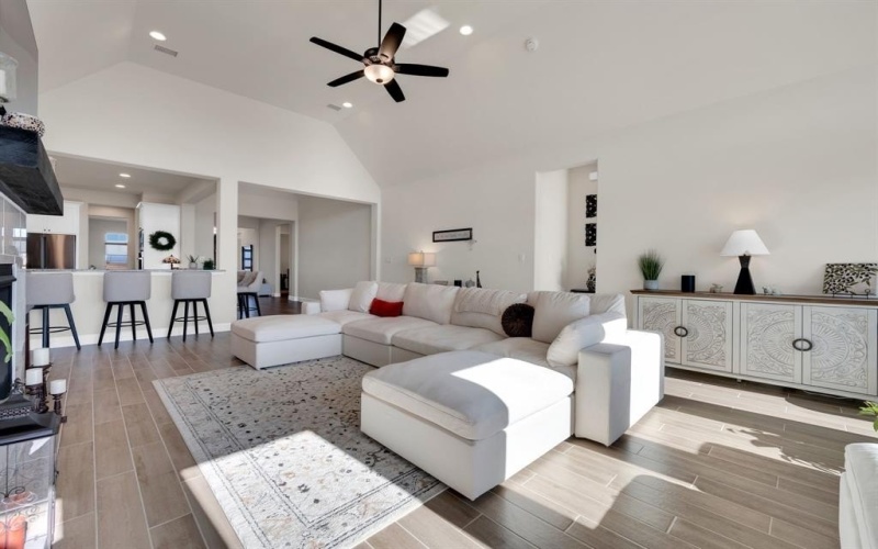 837 Peppervine Drive, Waxahachie, TX 75165, 4 Bedrooms Bedrooms, ,3 BathroomsBathrooms,Residential,For Sale,837 Peppervine Drive,0,21176634