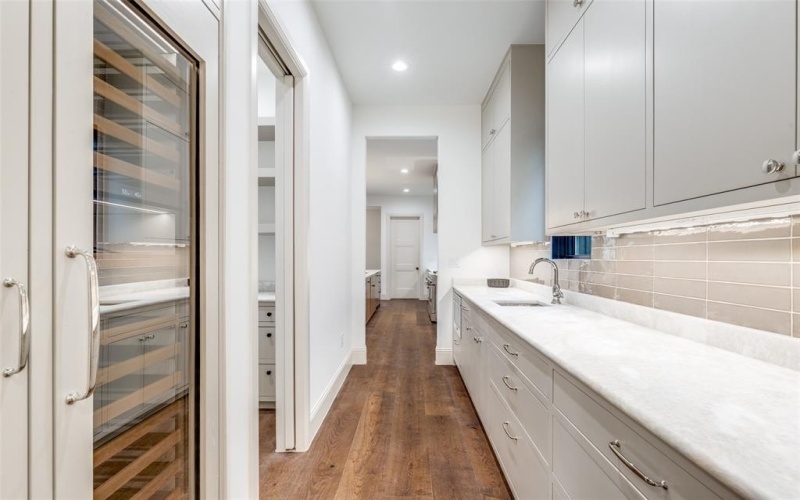 6201 Lakeshore Drive, Dallas, TX 75214, 5 Habitaciones Habitaciones , ,5 BañosBaños,Residential,En Venta,6201 Lakeshore Drive,0,21176745