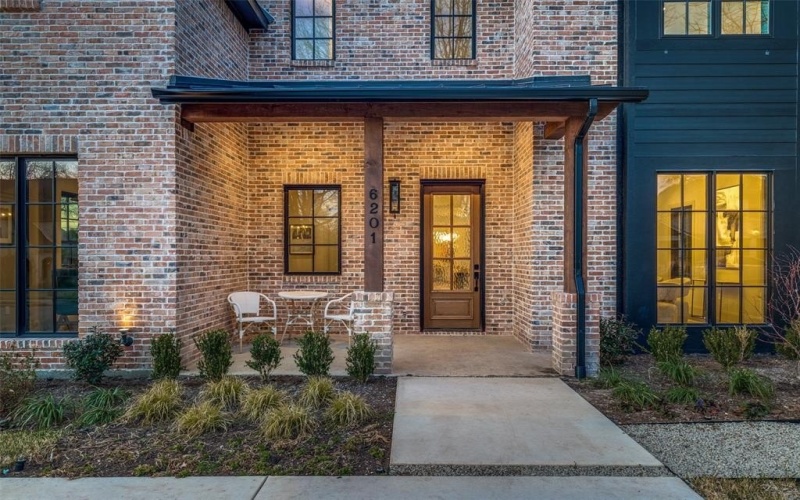 6201 Lakeshore Drive, Dallas, TX 75214, 5 Habitaciones Habitaciones , ,5 BañosBaños,Residential,En Venta,6201 Lakeshore Drive,0,21176745