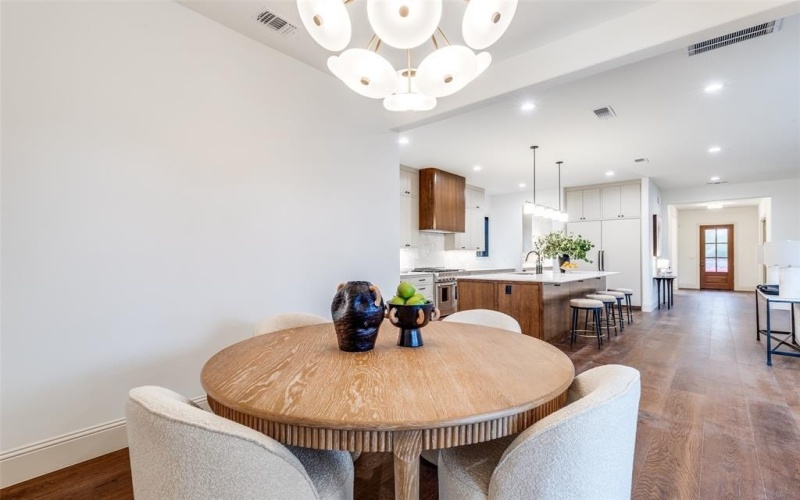 6201 Lakeshore Drive, Dallas, TX 75214, 5 Habitaciones Habitaciones , ,5 BañosBaños,Residential,En Venta,6201 Lakeshore Drive,0,21176745