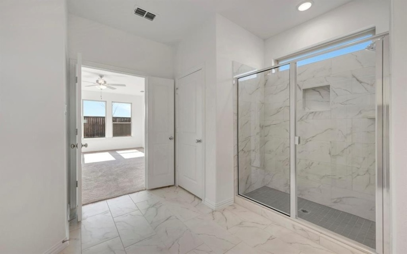 5404 Magallon Lane, Aubrey, TX 76227, 4 Bedrooms Bedrooms, ,3 BathroomsBathrooms,Residential,For Sale,5404 Magallon Lane,0,21177448