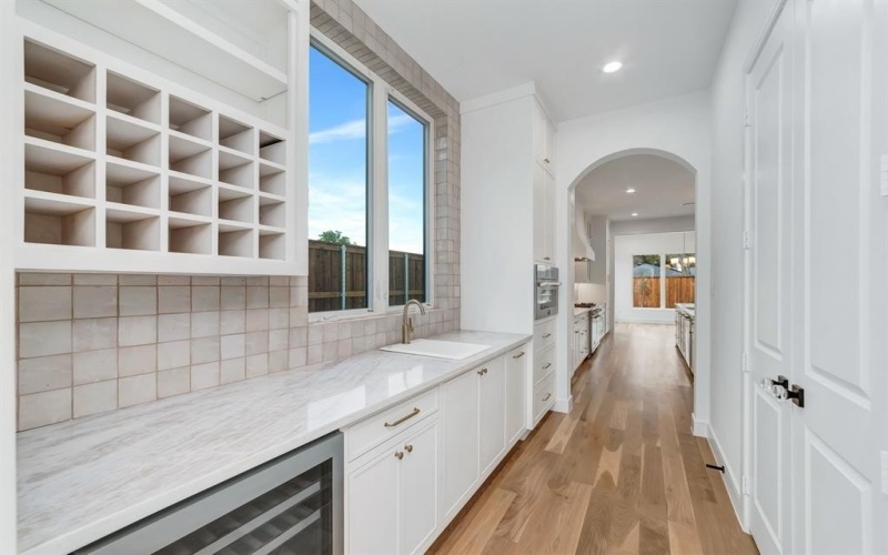 3179 Jubilee Trail, Dallas, TX 75229, 5 Bedrooms Bedrooms, ,5 BathroomsBathrooms,Residential,For Sale,3179 Jubilee Trail,0,21177867