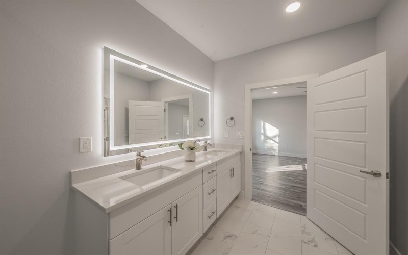 6315 Kemrock Drive, Dallas, TX 75241, 4 Bedrooms Bedrooms, ,2 BathroomsBathrooms,Residential,For Sale,6315 Kemrock Drive,0,21178459