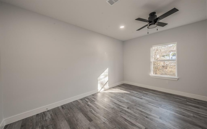 6315 Kemrock Drive, Dallas, TX 75241, 4 Bedrooms Bedrooms, ,2 BathroomsBathrooms,Residential,For Sale,6315 Kemrock Drive,0,21178459