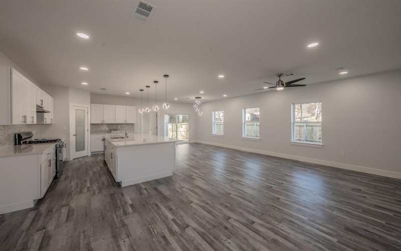 6315 Kemrock Drive, Dallas, TX 75241, 4 Bedrooms Bedrooms, ,2 BathroomsBathrooms,Residential,For Sale,6315 Kemrock Drive,0,21178459