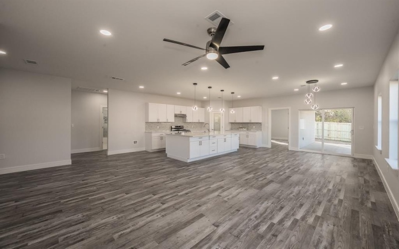 6315 Kemrock Drive, Dallas, TX 75241, 4 Bedrooms Bedrooms, ,2 BathroomsBathrooms,Residential,For Sale,6315 Kemrock Drive,0,21178459