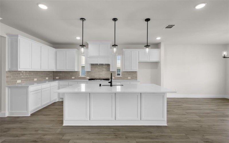 1818 River Hills Court, Midlothian, TX 76065, 5 Bedrooms Bedrooms, ,5 BathroomsBathrooms,Residential,For Sale,1818 River Hills Court,20629547