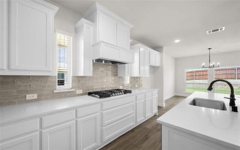 1818 River Hills Court, Midlothian, TX 76065, 5 Bedrooms Bedrooms, ,5 BathroomsBathrooms,Residential,For Sale,1818 River Hills Court,20629547