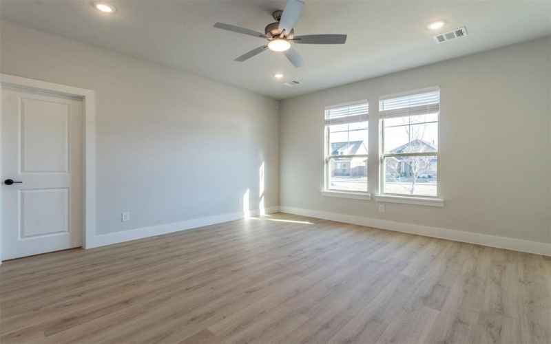 2257 Vista Way, Waxahachie, TX 75165, 3 Bedrooms Bedrooms, ,2 BathroomsBathrooms,Residential,For Sale,2257 Vista Way,0,21178657