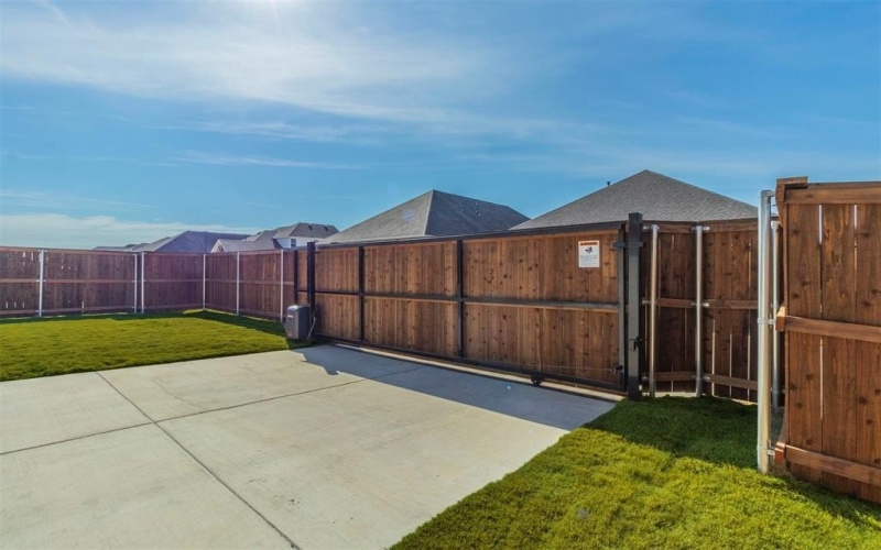 2257 Vista Way, Waxahachie, TX 75165, 3 Bedrooms Bedrooms, ,2 BathroomsBathrooms,Residential,For Sale,2257 Vista Way,0,21178657