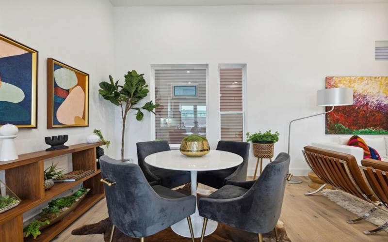 4208 Live Oak Street #106, Dallas, TX 75204, 2 Bedrooms Bedrooms, ,2 BathroomsBathrooms,Residential,For Sale,4208 Live Oak Street,0,21178986