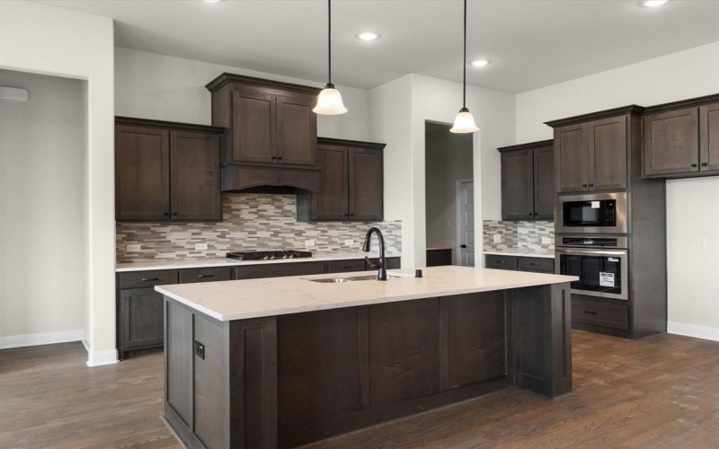 128 Lila Lake Drive, Waxahachie, TX 75165, 4 Bedrooms Bedrooms, ,2 BathroomsBathrooms,Residential,For Sale,128 Lila Lake Drive,0,21179056