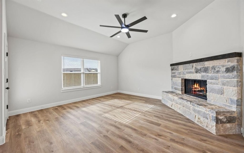 1400 Oak Valley, Denton, TX 76209, 4 Habitaciones Habitaciones , ,2 BañosBaños,Residential,En Venta,1400 Oak Valley,0,21179134