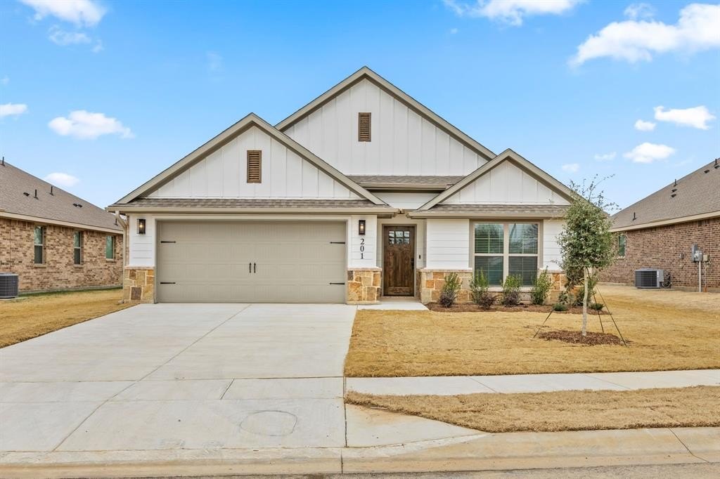 1401 Oak Valley, Denton, TX 76209, 3 Bedrooms Bedrooms, ,3 BathroomsBathrooms,Residential,For Sale,1401 Oak Valley,0,21179148