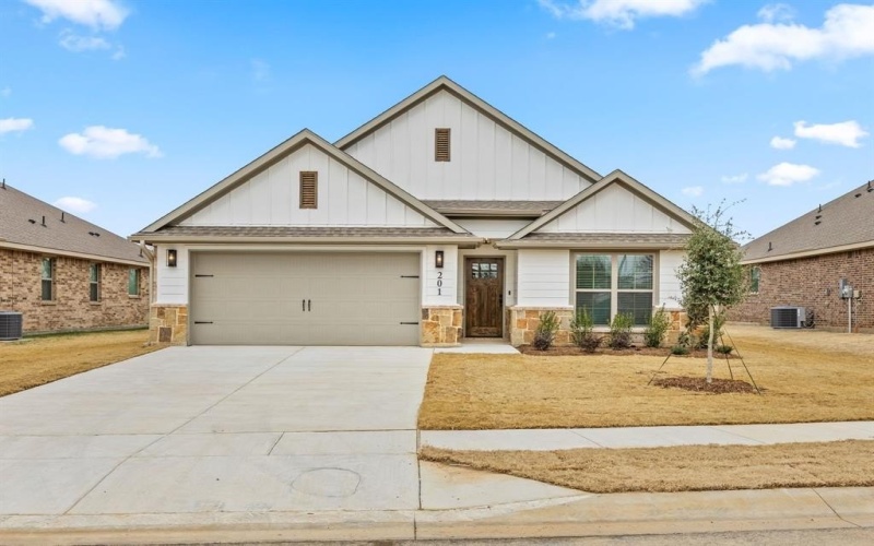 1401 Oak Valley, Denton, TX 76209, 3 Bedrooms Bedrooms, ,3 BathroomsBathrooms,Residential,For Sale,1401 Oak Valley,0,21179148