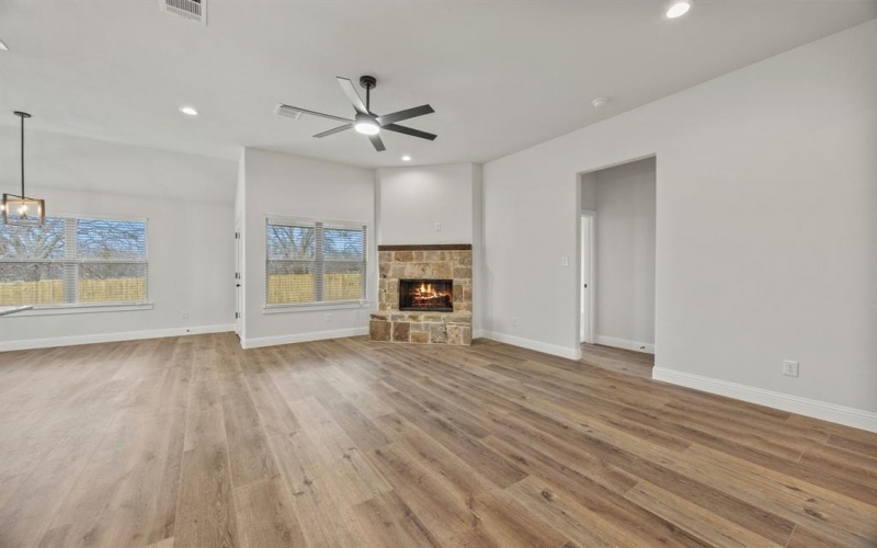 1401 Oak Valley, Denton, TX 76209, 3 Bedrooms Bedrooms, ,3 BathroomsBathrooms,Residential,For Sale,1401 Oak Valley,0,21179148