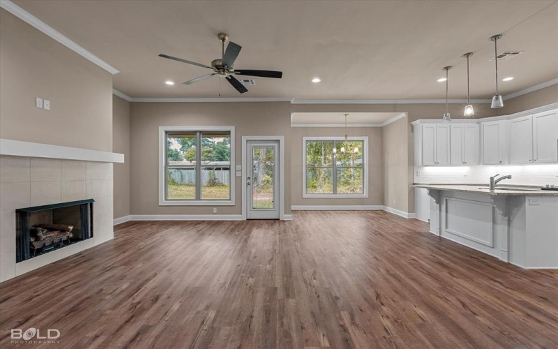 6912 Grigg Lane, Greenwood, LA 71033, 3 Bedrooms Bedrooms, ,2 BathroomsBathrooms,Residential,For Sale,6912 Grigg Lane,0,21179388