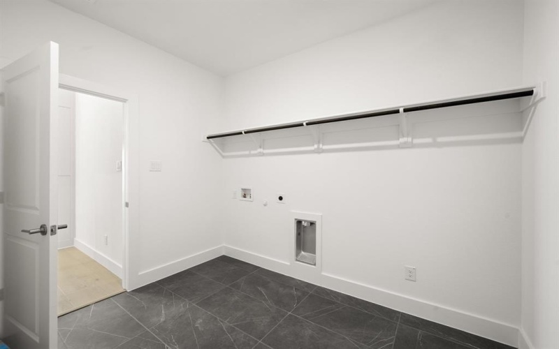 448 Willie Way, Burleson, TX 76028, 4 Habitaciones Habitaciones , ,3 BañosBaños,Residential,En Venta,448 Willie Way,0,21179487