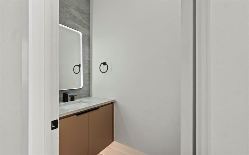 1503 Dennison Street, Dallas, TX 75212, 5 Habitaciones Habitaciones , ,3 BañosBaños,Residential,En Venta,1503 Dennison Street,0,21179655