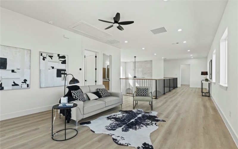 1503 Dennison Street, Dallas, TX 75212, 5 Habitaciones Habitaciones , ,3 BañosBaños,Residential,En Venta,1503 Dennison Street,0,21179655