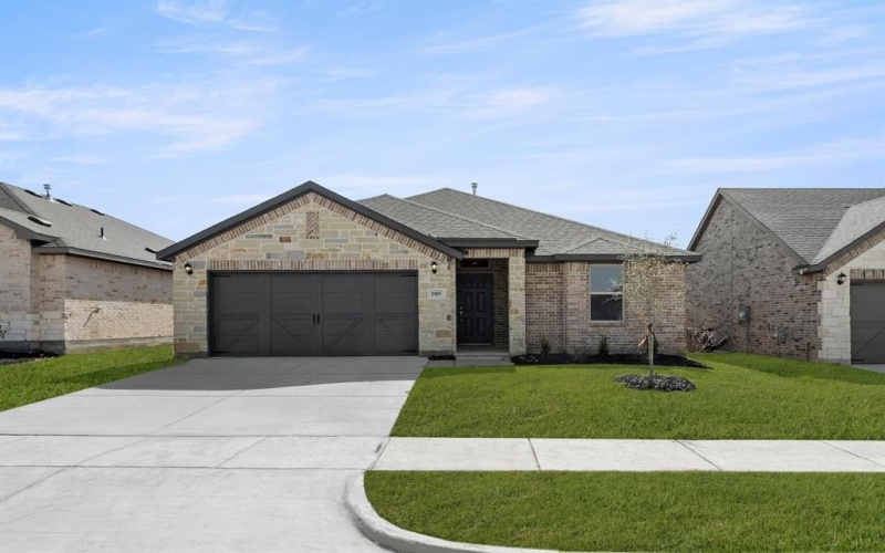 1905 Seminole Drive, Cleburne, TX 76033, 4 Bedrooms Bedrooms, ,2 BathroomsBathrooms,Residential,For Sale,1905 Seminole Drive,0,21180036