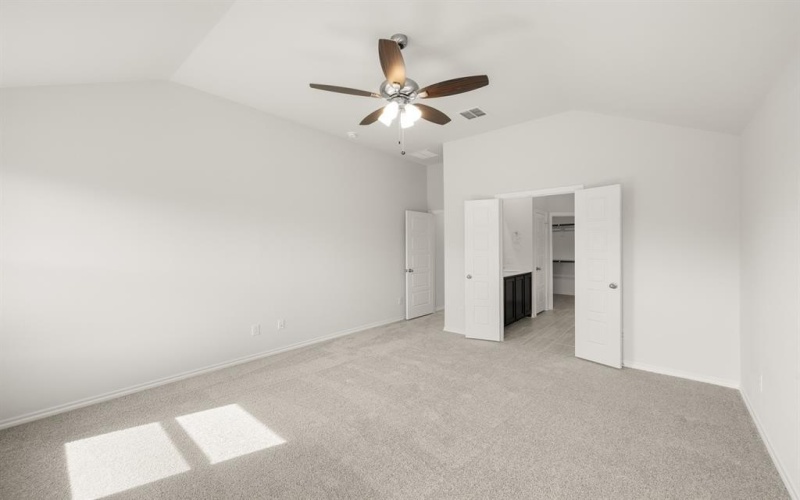 1905 Seminole Drive, Cleburne, TX 76033, 4 Bedrooms Bedrooms, ,2 BathroomsBathrooms,Residential,For Sale,1905 Seminole Drive,0,21180036