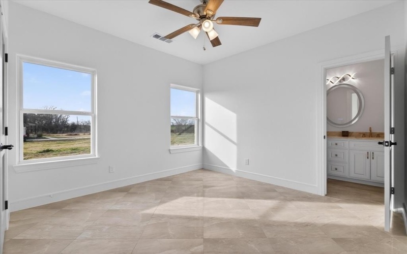 3533 County Road 1092, Celeste, TX 75423, 3 Bedrooms Bedrooms, ,2 BathroomsBathrooms,Residential,For Sale,3533 County Road 1092,0,21180051