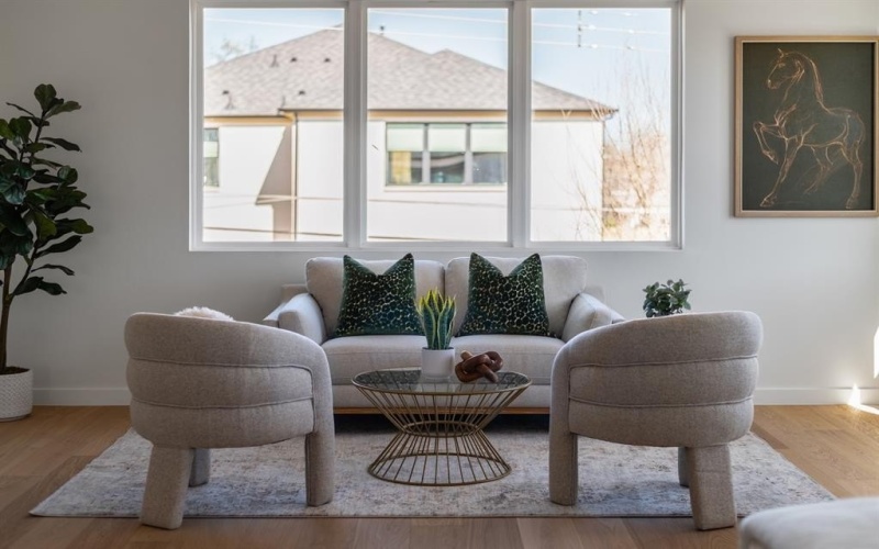 420 Hambrick Road, Dallas, TX 75218, 4 Bedrooms Bedrooms, ,5 BathroomsBathrooms,Residential,For Sale,420 Hambrick Road,0,21180060