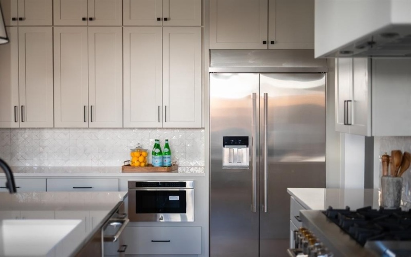 420 Hambrick Road, Dallas, TX 75218, 4 Bedrooms Bedrooms, ,5 BathroomsBathrooms,Residential,For Sale,420 Hambrick Road,0,21180060