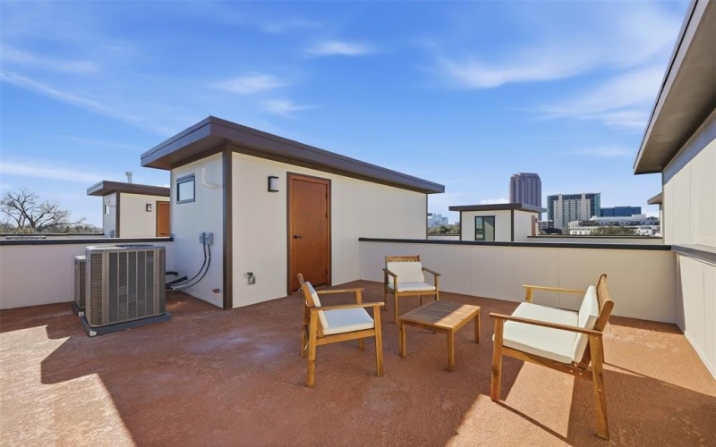 4635 Manett Street #102, Dallas, TX 75204, 2 Habitaciones Habitaciones , ,2 BañosBaños,Residential,En Venta,4635 Manett Street,0,21180177