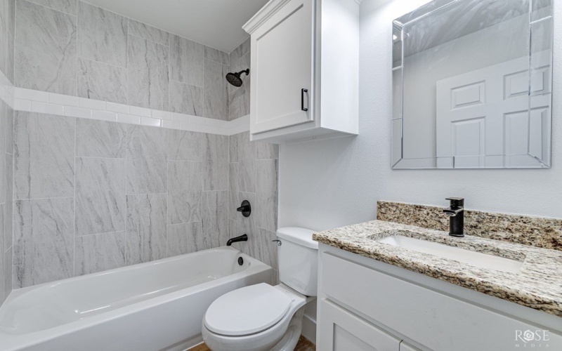 2107 Shelton St, San Angelo, TX 76901, 3 Bedrooms Bedrooms, ,2 BathroomsBathrooms,Residential,For Sale,2107 Shelton St,0,131650