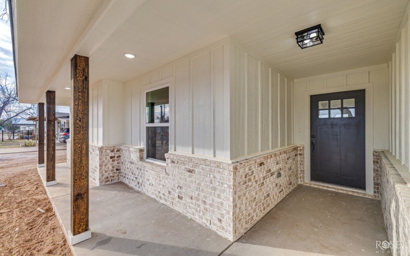 2107 Shelton St, San Angelo, TX 76901, 3 Bedrooms Bedrooms, ,2 BathroomsBathrooms,Residential,For Sale,2107 Shelton St,0,131650