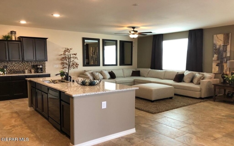 10701 Jay Novacek Street, El Paso, TX 79924, 4 Bedrooms Bedrooms, ,1 BathroomBathrooms,Residential,For Sale,10701 Jay Novacek Street,0,938213