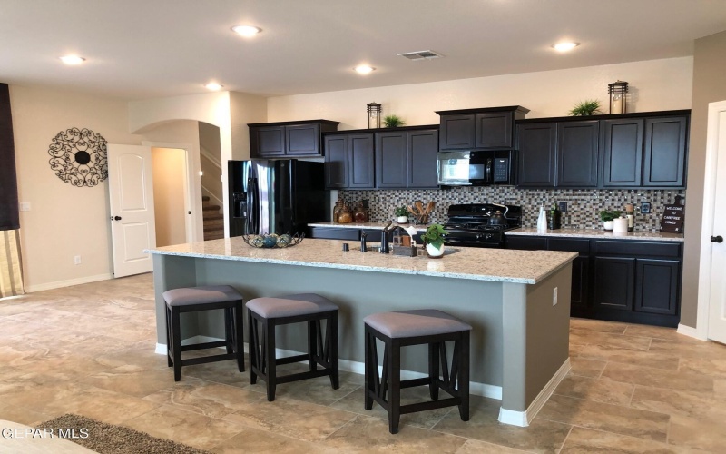 10701 Jay Novacek Street, El Paso, TX 79924, 4 Bedrooms Bedrooms, ,1 BathroomBathrooms,Residential,For Sale,10701 Jay Novacek Street,0,938213