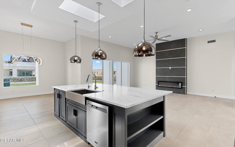 317 RIO DE JAZMIN Circle, El Paso, TX 79932, 4 Bedrooms Bedrooms, ,3 BathroomsBathrooms,Residential,For Sale,317 RIO DE JAZMIN Circle,0,938217