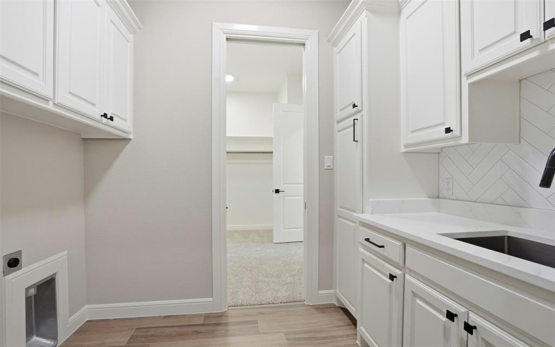 1101 Tremont Lane, Granbury, TX 76049, 3 Bedrooms Bedrooms, ,3 BathroomsBathrooms,Residential,For Sale,1101 Tremont Lane,0,21179634