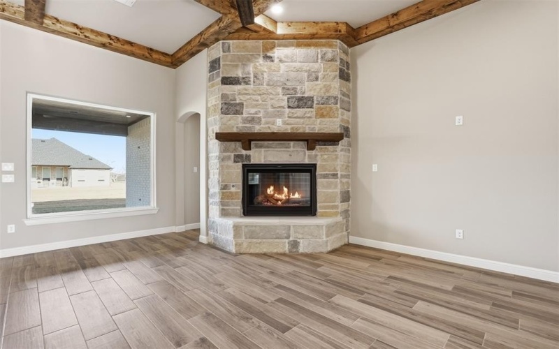 1101 Tremont Lane, Granbury, TX 76049, 3 Bedrooms Bedrooms, ,3 BathroomsBathrooms,Residential,For Sale,1101 Tremont Lane,0,21179634