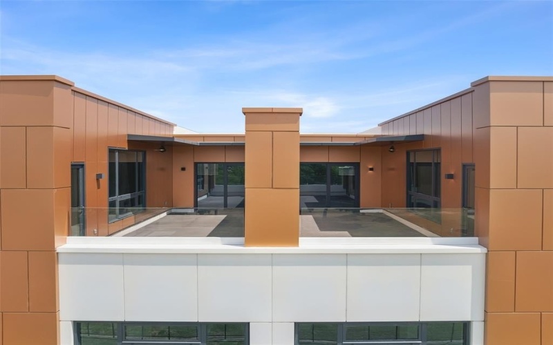 1880 Beaumont Street, Dallas, TX 75215, 4 Bedrooms Bedrooms, ,5 BathroomsBathrooms,Residential,For Sale,1880 Beaumont Street,0,21180280