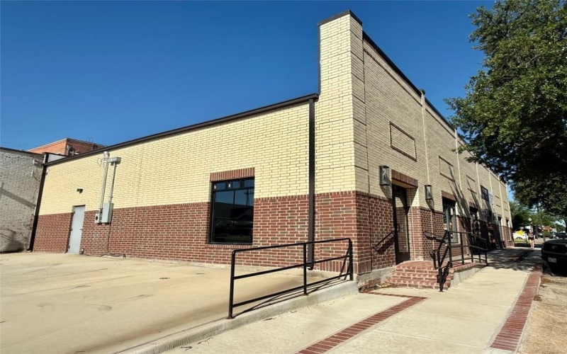 200 E Nash Street, Terrell, TX 75160, ,Otro,En Venta,200 E Nash Street,0,21180304