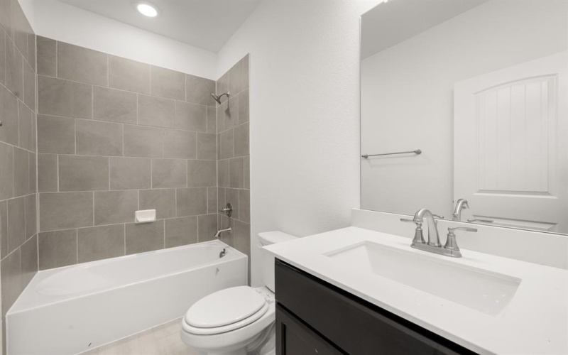 6924 Freight Train Lane, Crowley, TX 76036, 4 Bedrooms Bedrooms, ,3 BathroomsBathrooms,Residential,For Sale,6924 Freight Train Lane,0,21180364