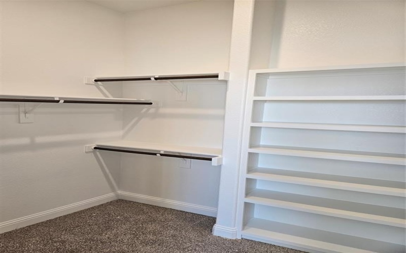 385 Willie's Court, Whitesboro, TX 76273, 6 Habitaciones Habitaciones , ,3 BañosBaños,Residential,En Venta,385 Willie's Court,0,21180438